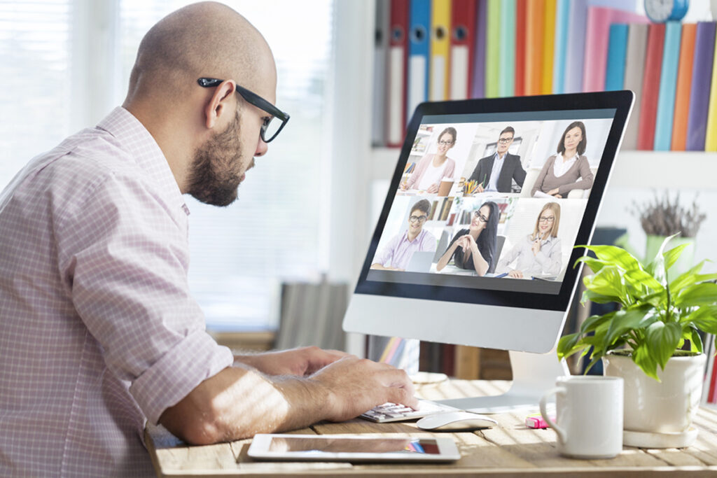 This image show how to manage a remote team