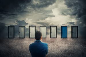 This image show how to chose the right right HR Solutions